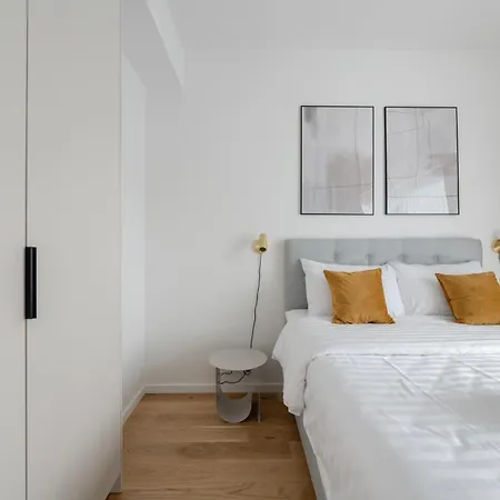 Bob W Apartman