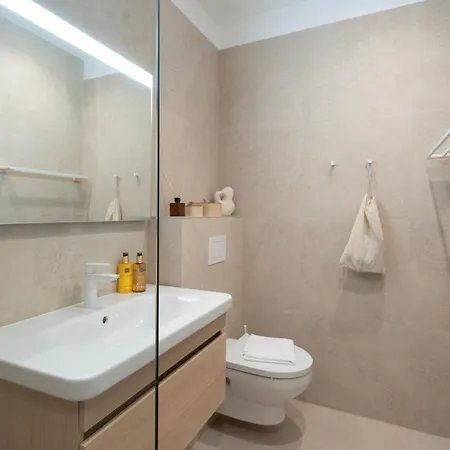 Bob W Apartman